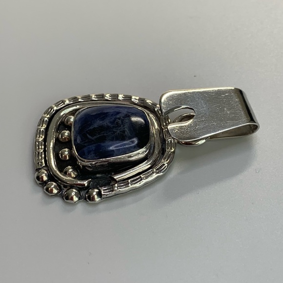 Silpada Vintage Rare Sterling Silver BOLD & BEAUTIFUL Sodalite Pendant & Collar - Picture 5 of 15